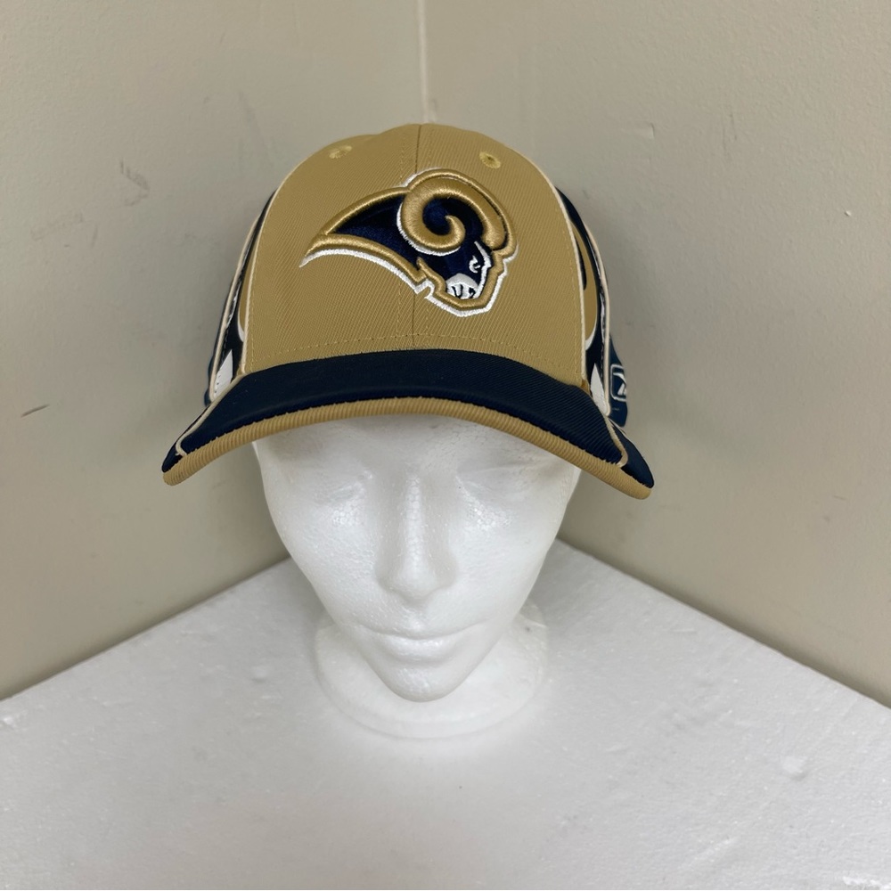 Vintage Reebok NFL St Louis Rams Logo Throwback OSFM Fitted Hat